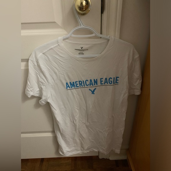 American Eagle Tee Shirt Medium - Picture 2 of 5